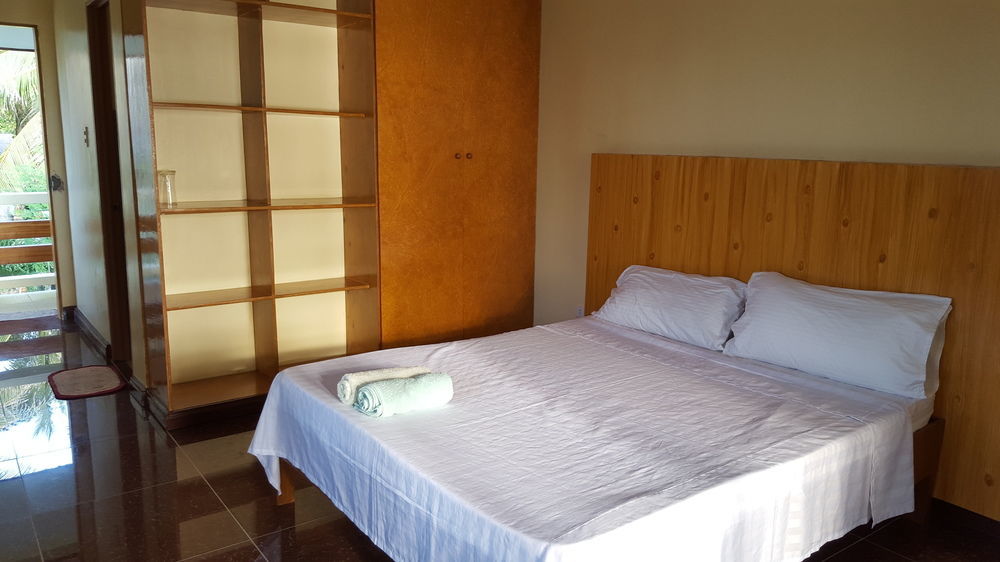 Lanas Beach Resort Romblon Island 外观 照片